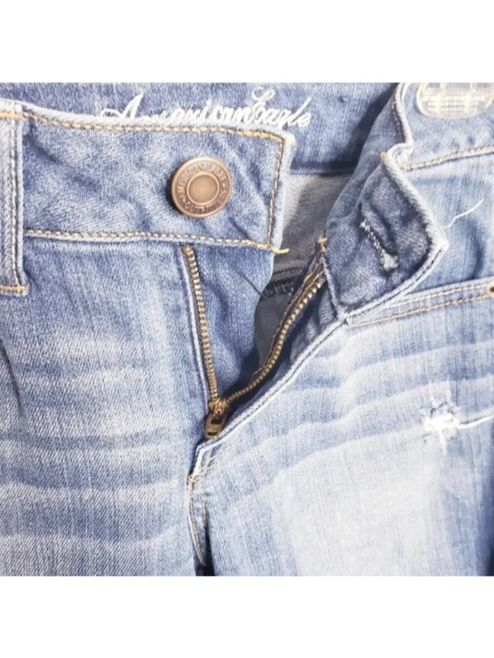 American Eagle Stretch Distressed Frayed Cutoff Denim Jean Shorts Women's Size 6